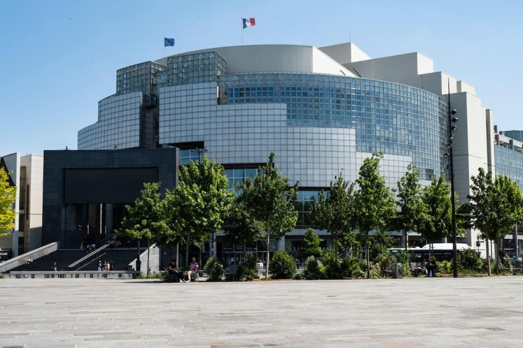 Апартаменты Pavillon Eden « Le Cocon » Париж Экстерьер фото